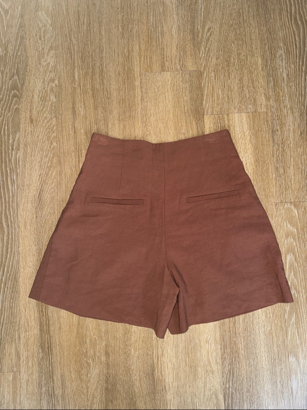 Mango Brown High Rise Belted Pleated Trouser Shorts Brown Size 4 - Picture 5 of 9